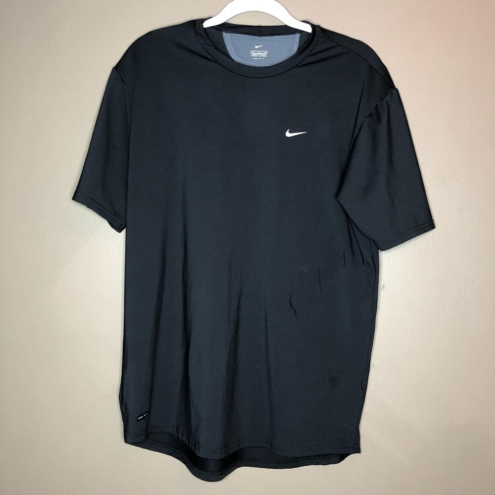 Men Nike performance shirt